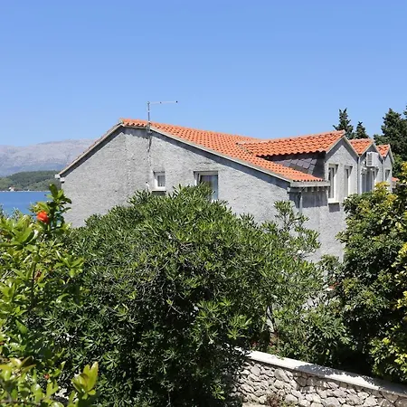 By The Sea Lumbarda, Korcula - 4442 *