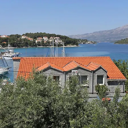 By The Sea Lumbarda, Korcula - 4442