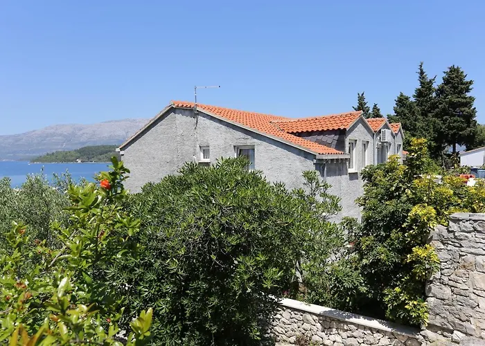 By The Sea Lumbarda, Korcula - 4442 *
